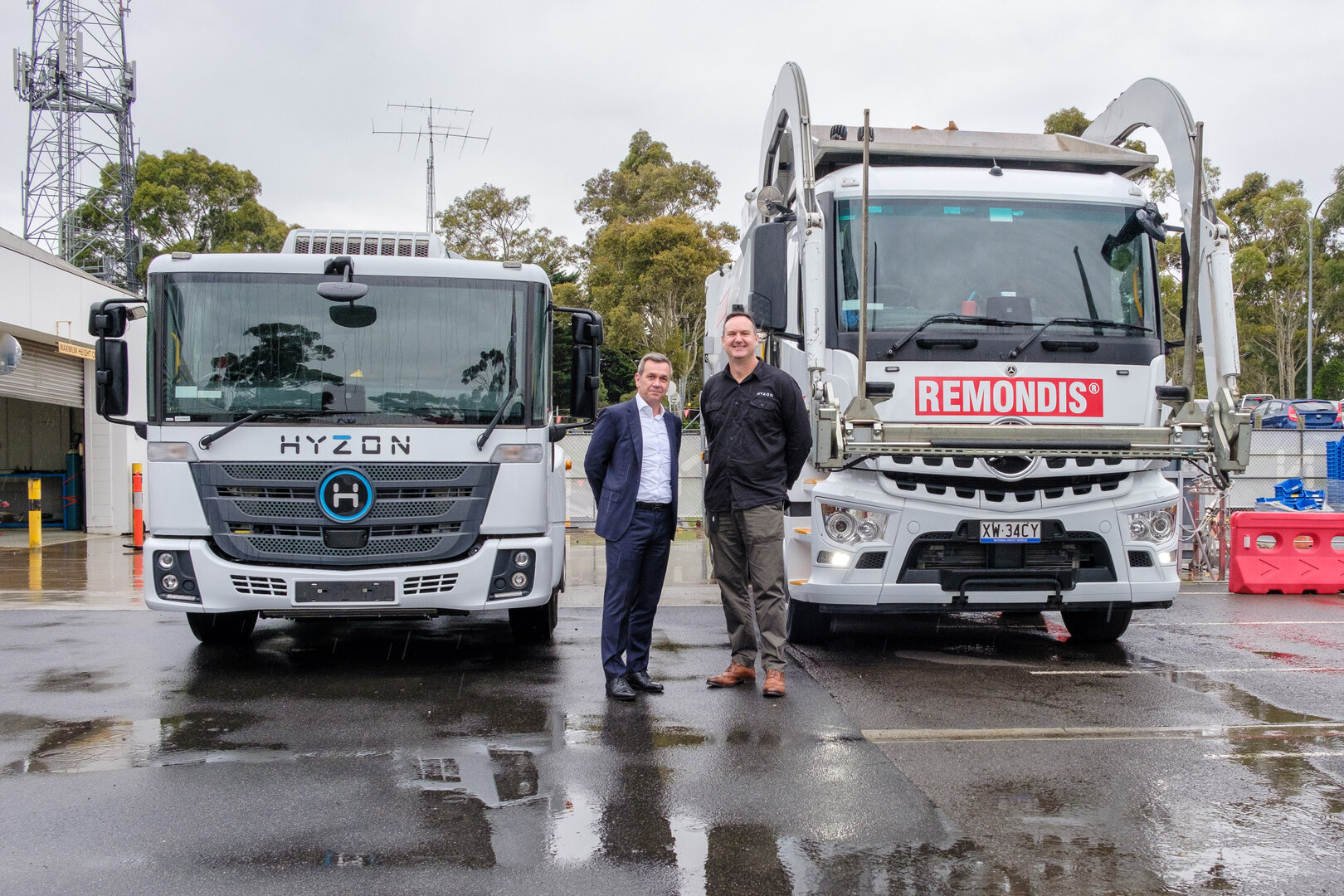 REMONDIS trials hydrogen fueled waste collection truck