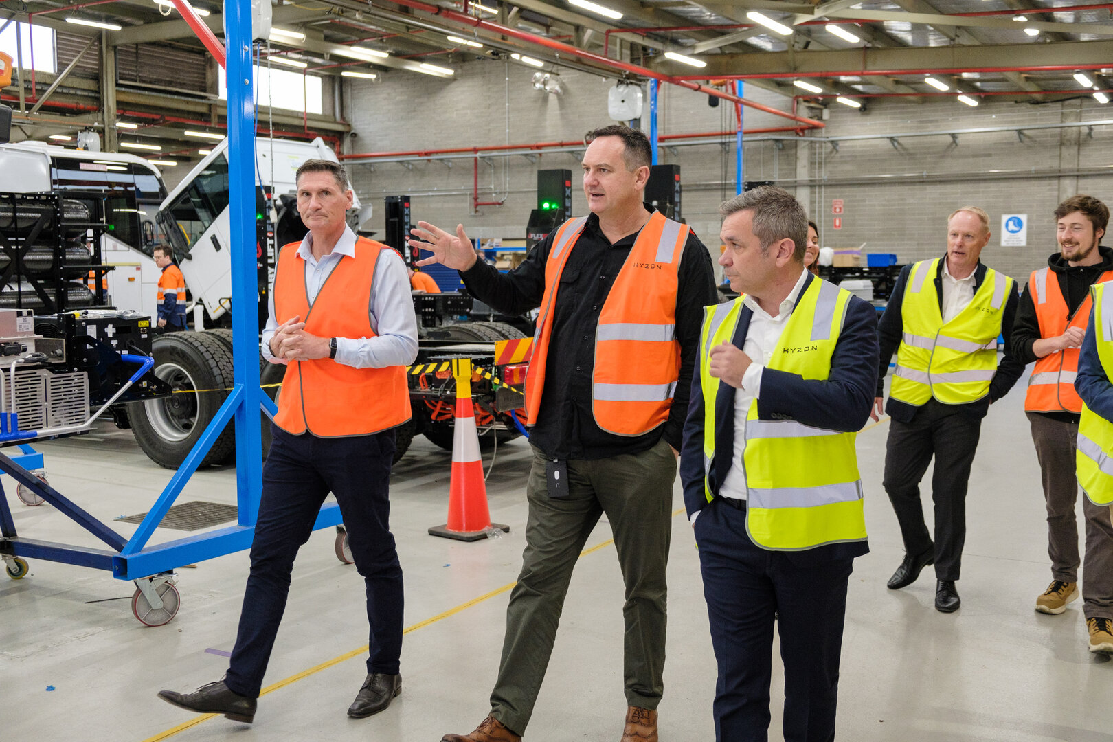 REMONDIS trials hydrogen fueled waste collection truck