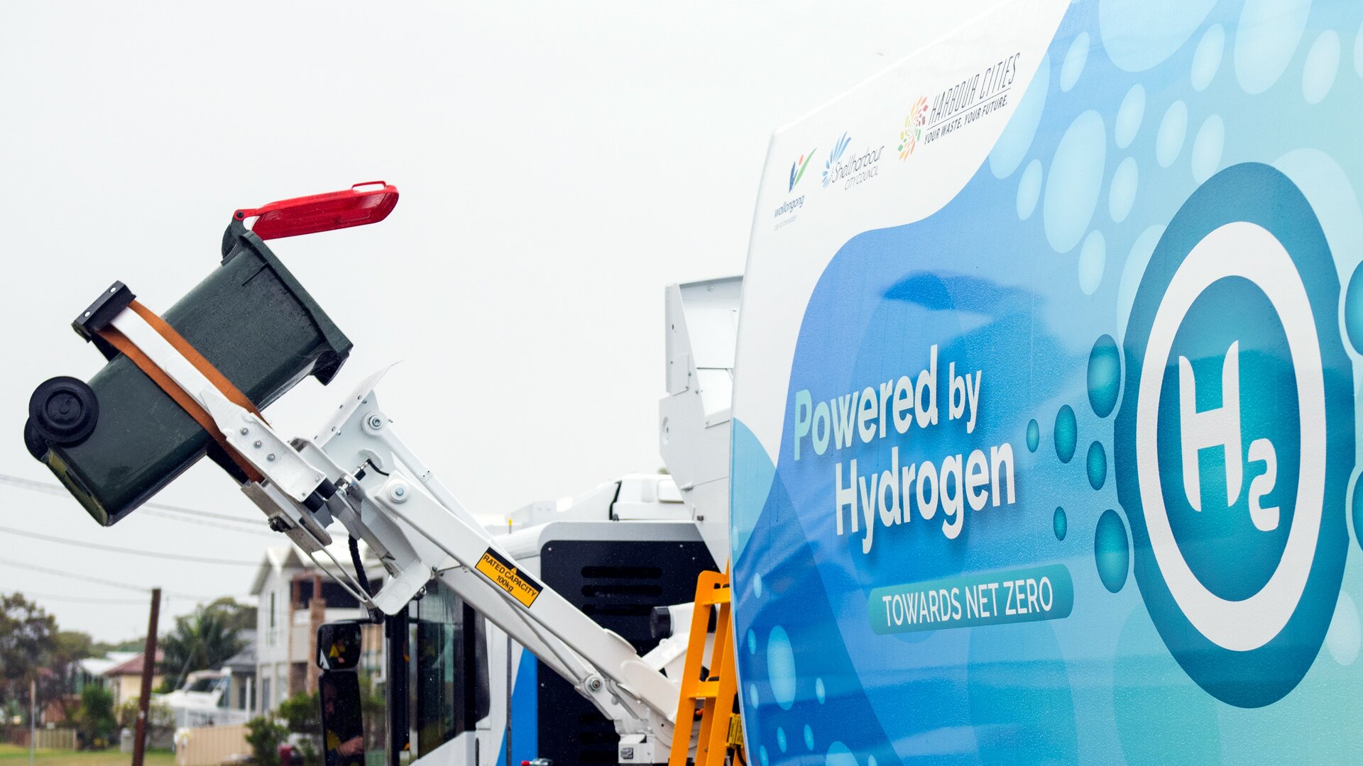 REMONDIS hydrogen truck