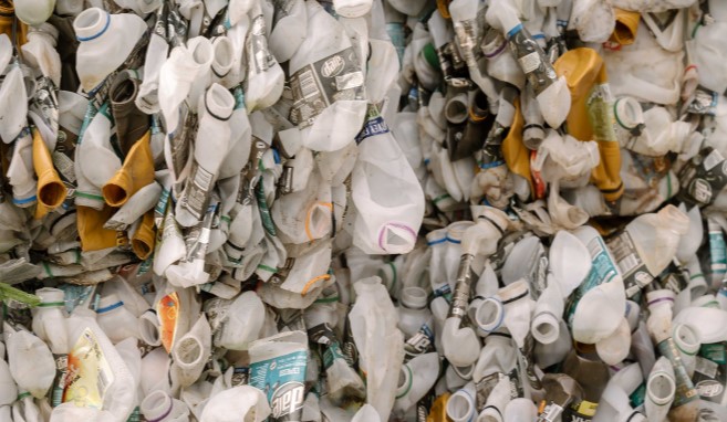Plastic recycling
